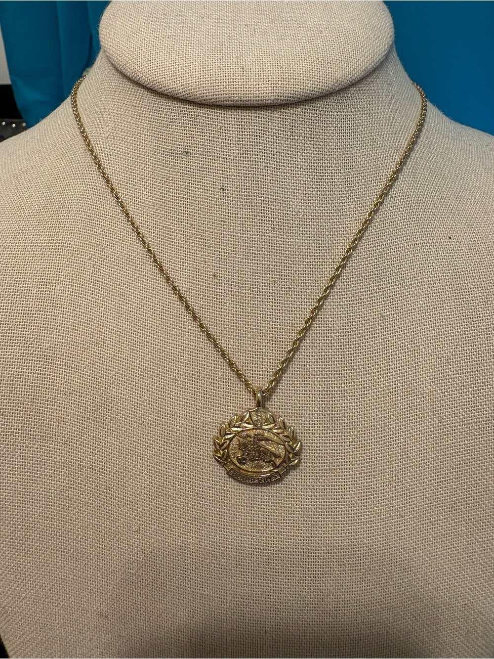 Burberry vintage 80’s - 90’s goldtone necklace 15-17” with the s made in germany